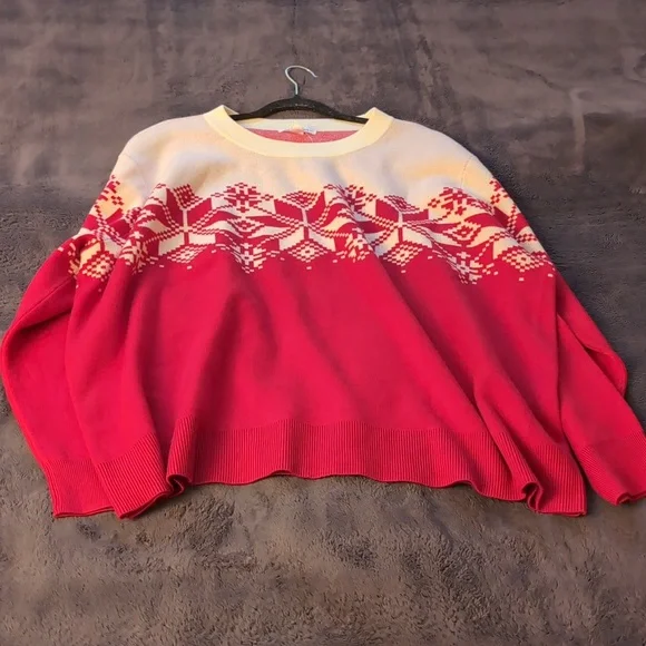 Joe Fresh| NWT Red and White Snow Flake Patterned Long Sleeve Crew Neck Sweater - Picture 7 of 15